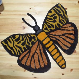 Alfombra mariposa naranja